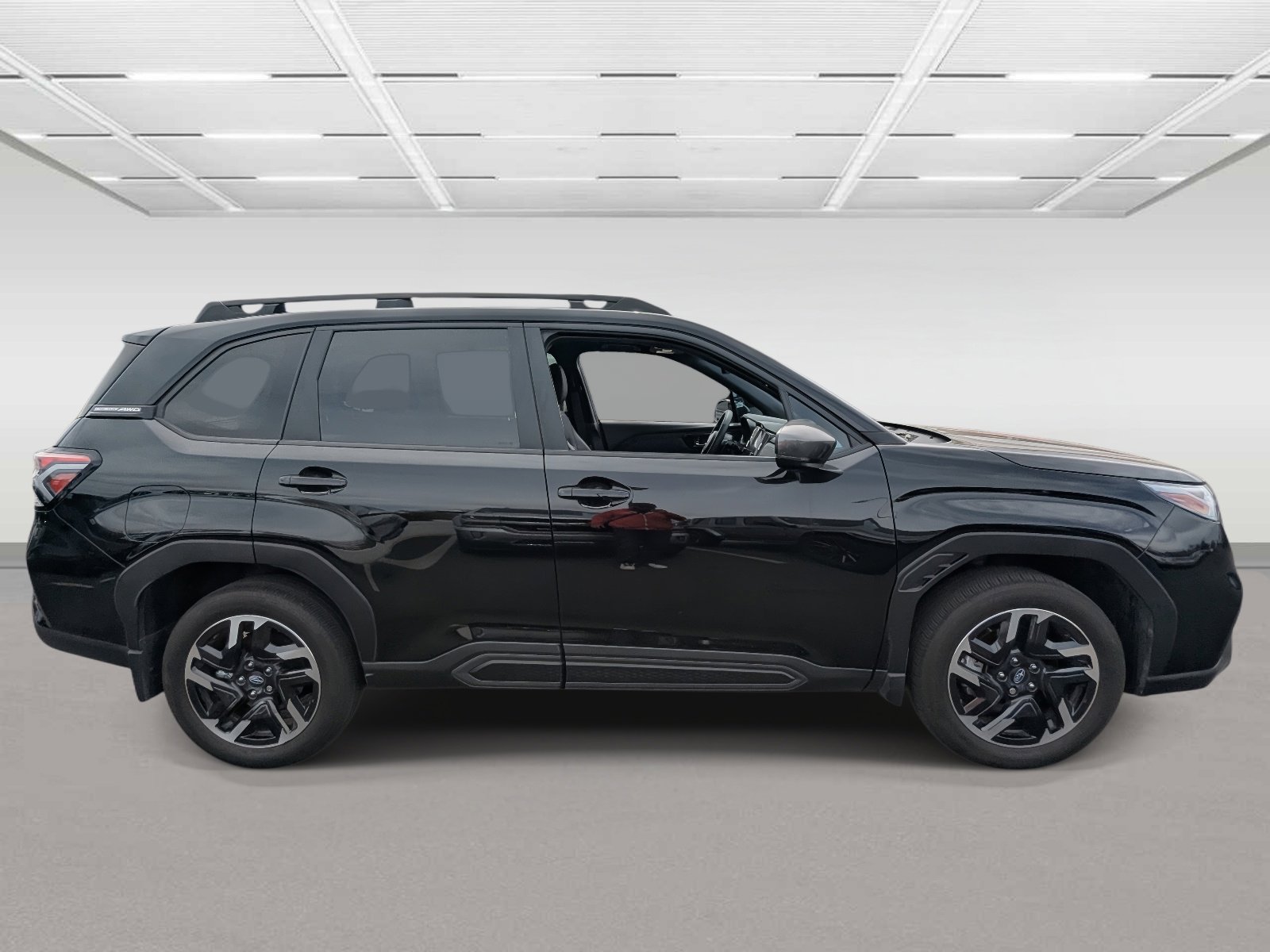 Certified 2025 Subaru Forester Limited image 6