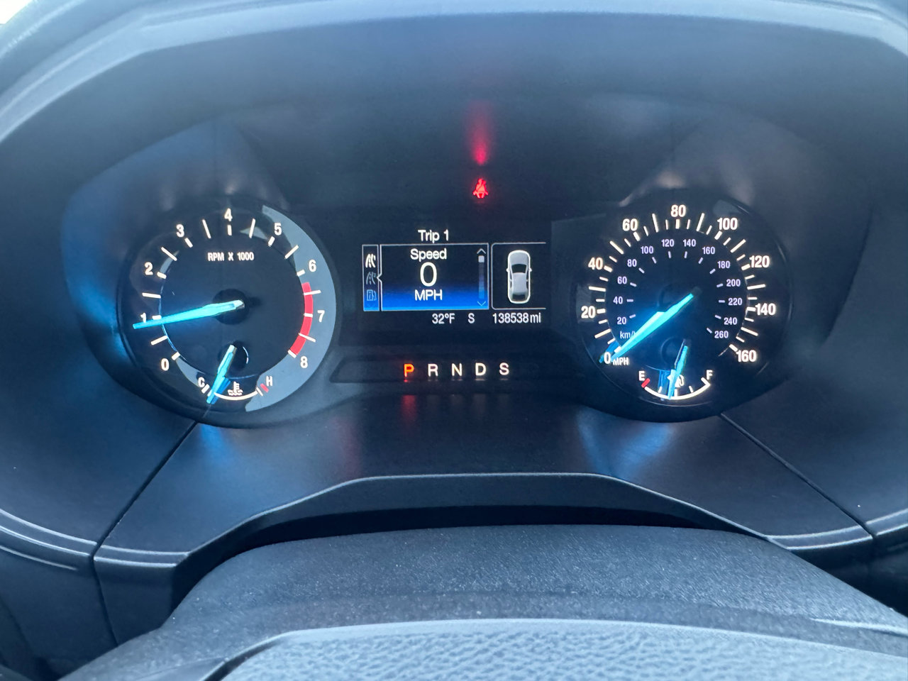 Used 2018 Ford Edge SE image 21