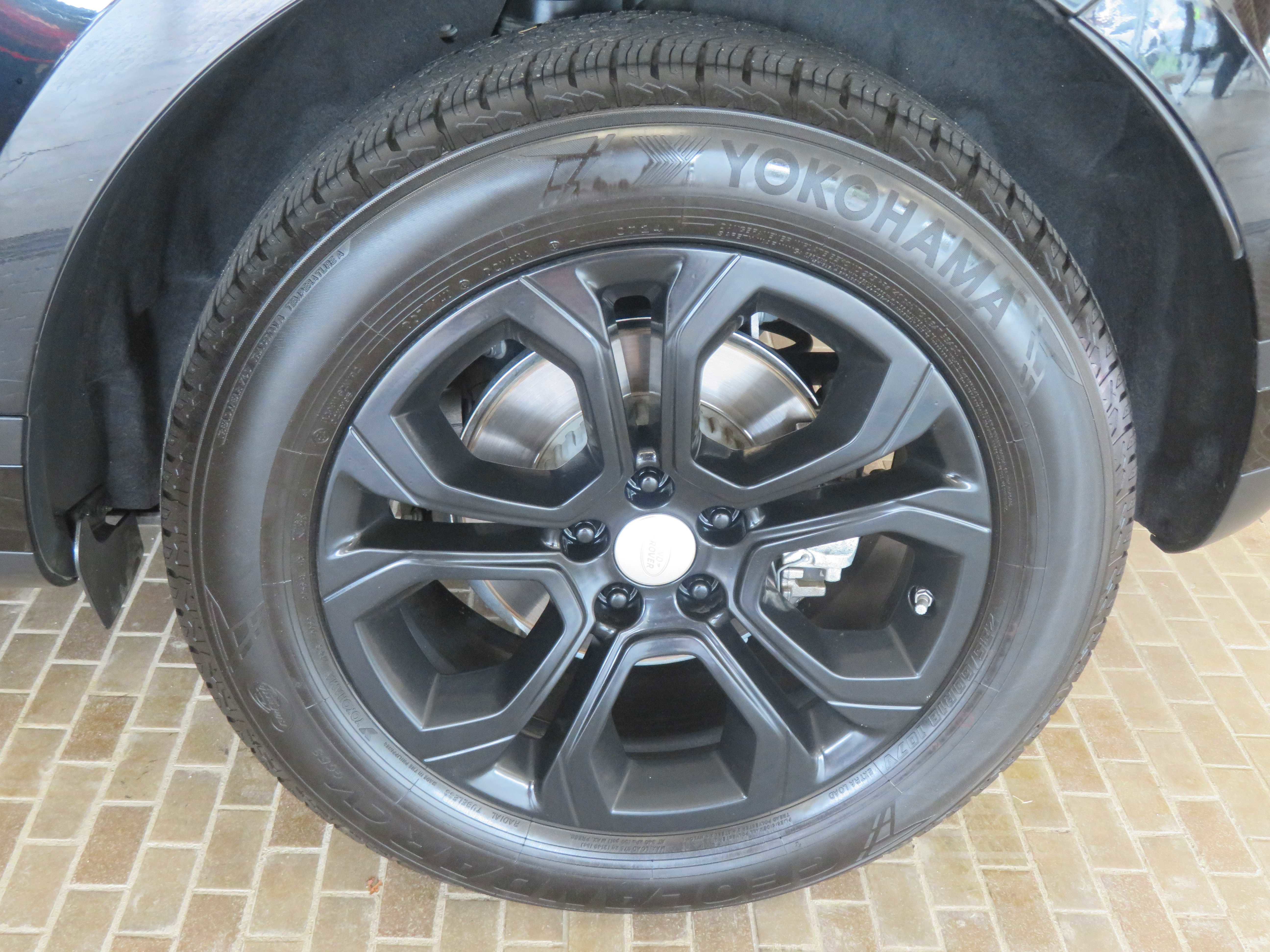 Used 2020 Land Rover Range Rover Evoque S image 8