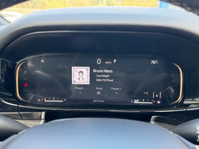 Used 2022 Jeep Wagoneer Series III w/ Premium Group I image 13