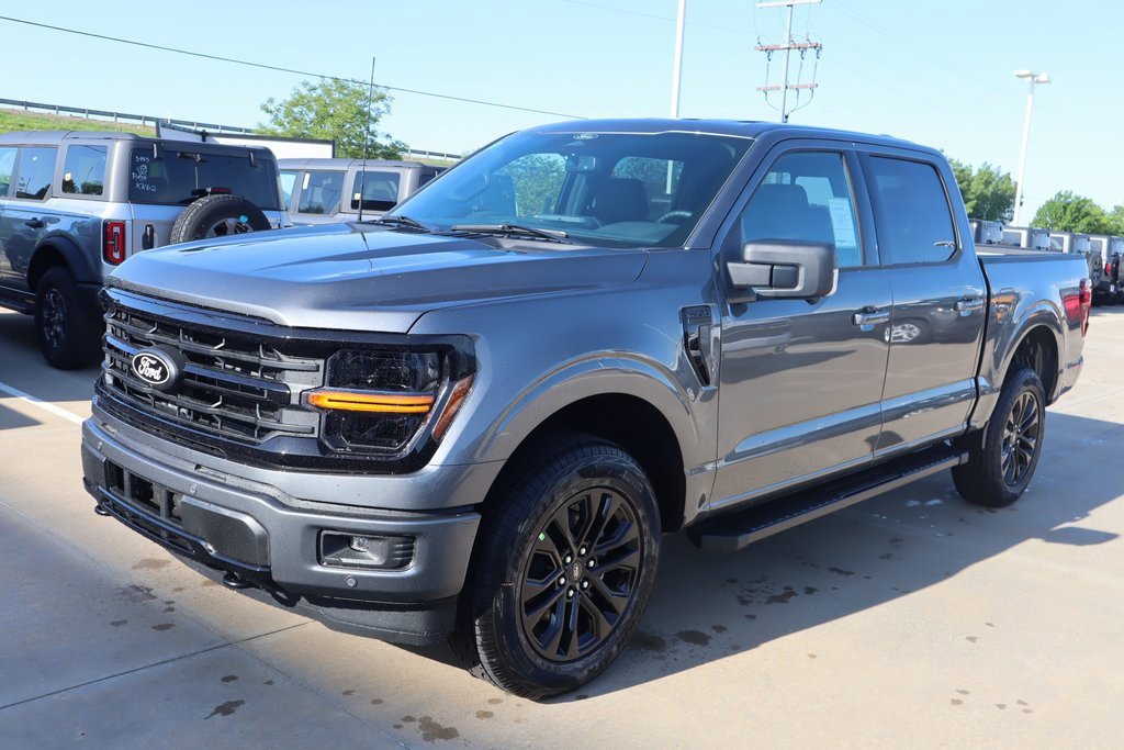 New 2025 Ford F150 XLT w/ Equipment Group 302A MID image 12