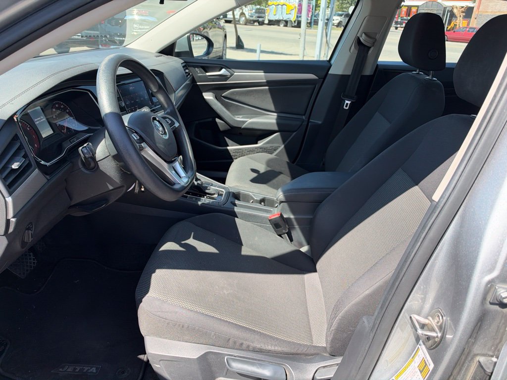 Used 2019 Volkswagen Jetta S w/ Driver Assistance Package FWD image 8