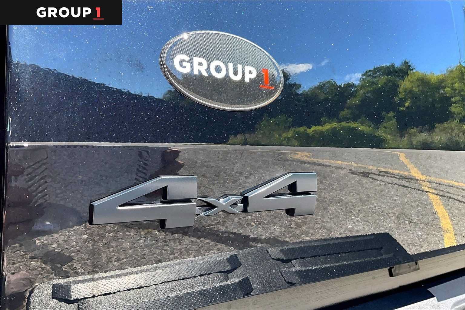Certified 2025 Toyota Tundra SR AWD/4WD image 10