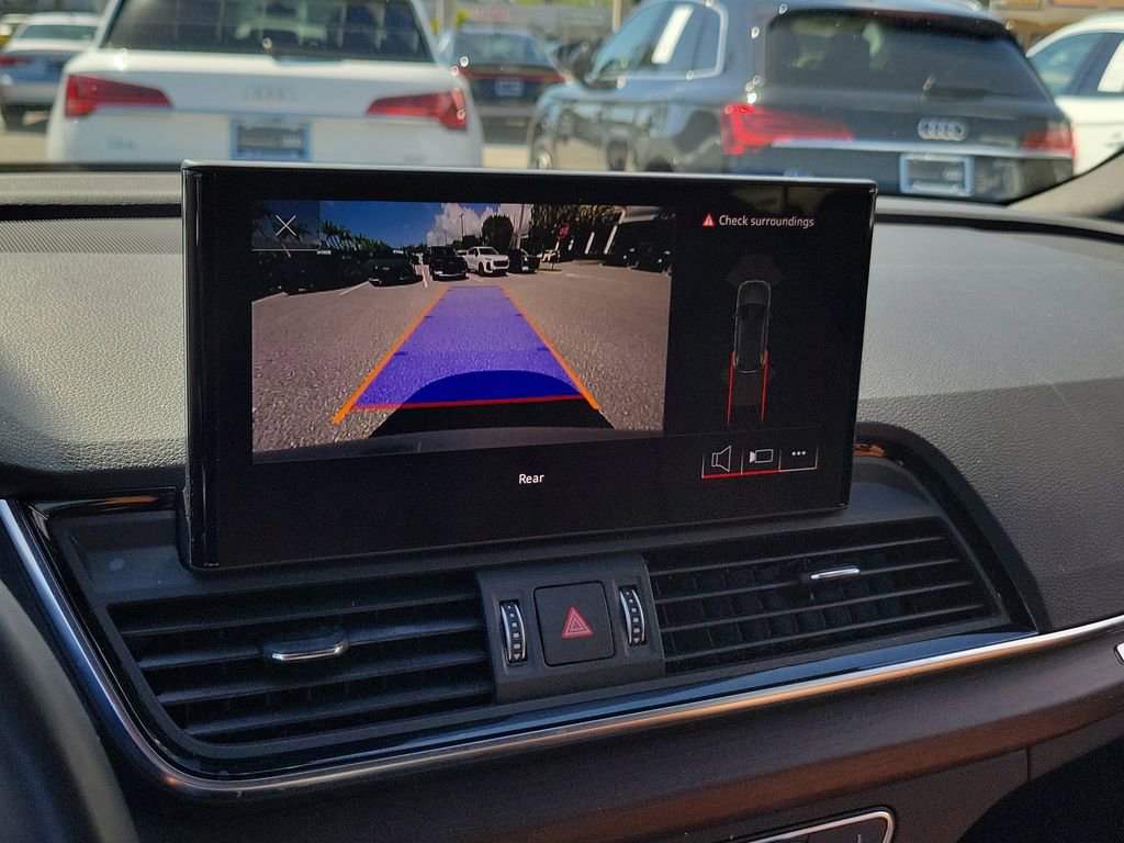 Used 2023 Audi Q5 2.0T Premium w/ Convenience Package image 13