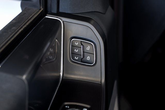 Used 2023 Ford F150 Raptor AWD/4WD image 65