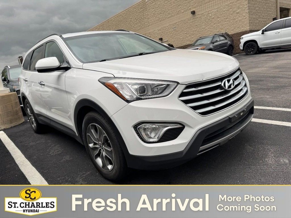 Used 2014 Hyundai Santa Fe GLS FWD image 1