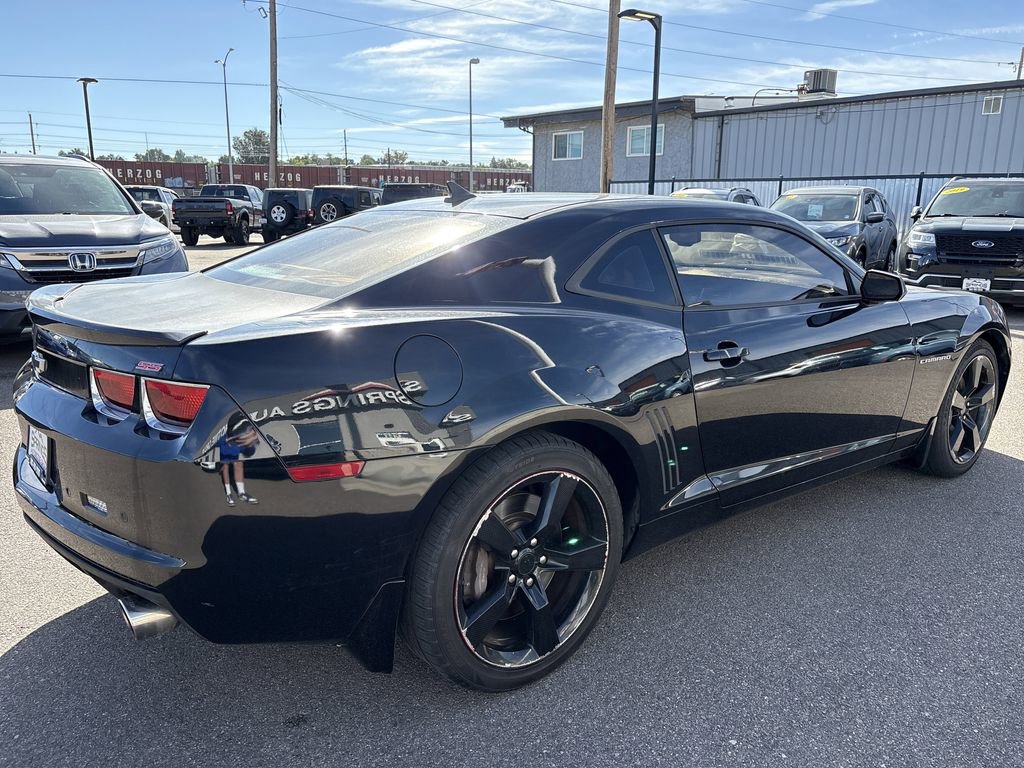 Used 2010 Chevrolet Camaro SS w/ RS Package image 7