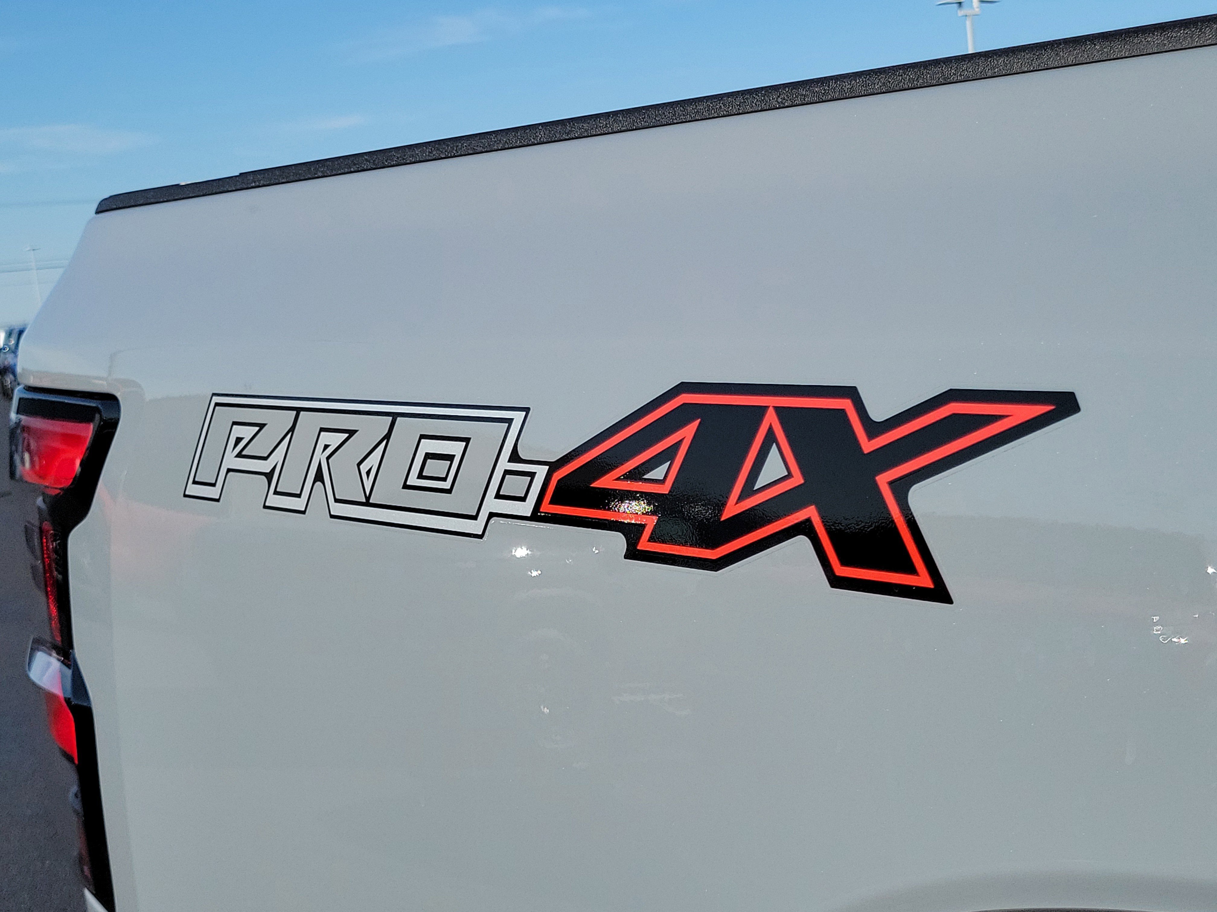 New 2025 Nissan Frontier PRO-4X AWD/4WD image 6