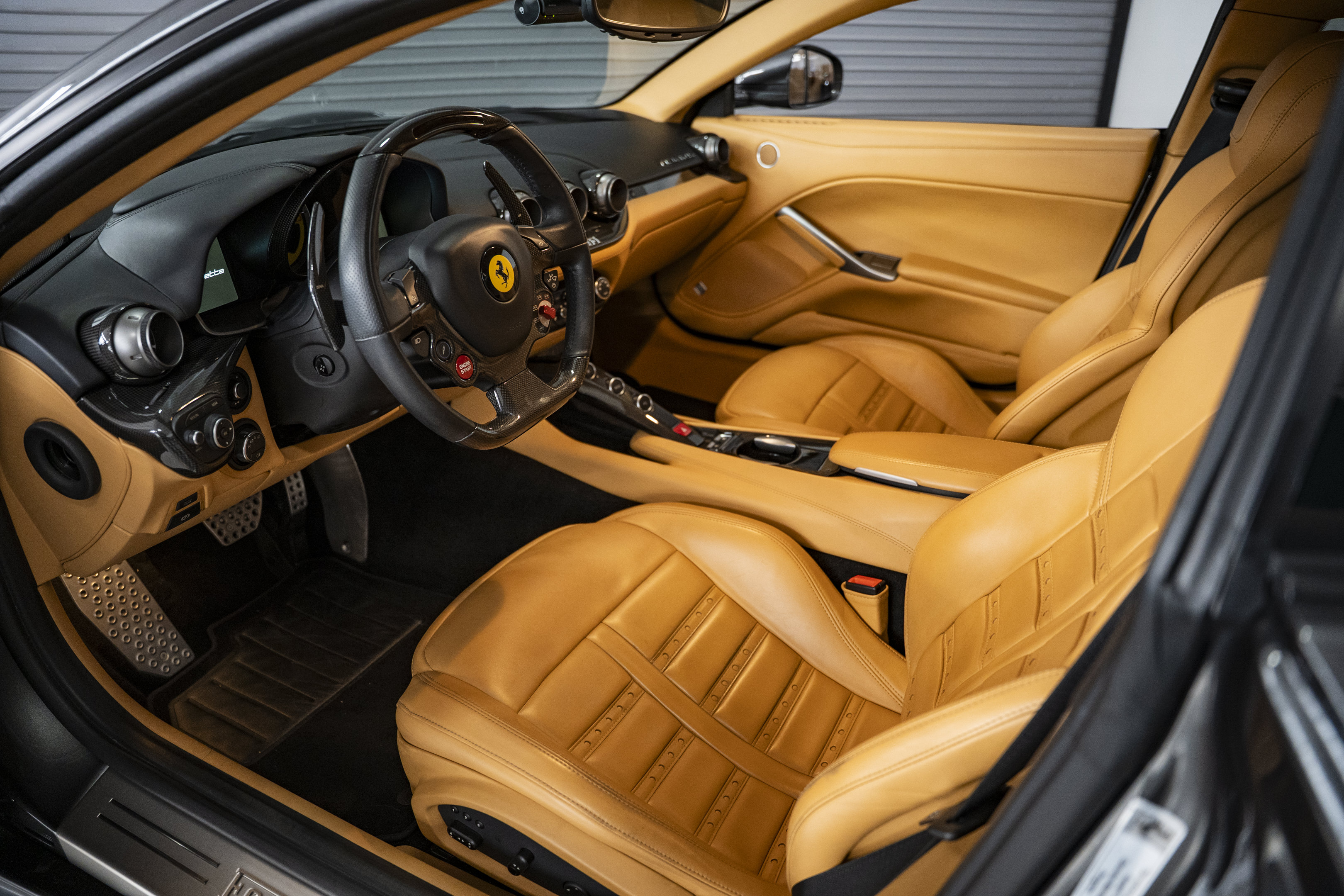 Used 2014 Ferrari F12 Berlinetta RWD image 26