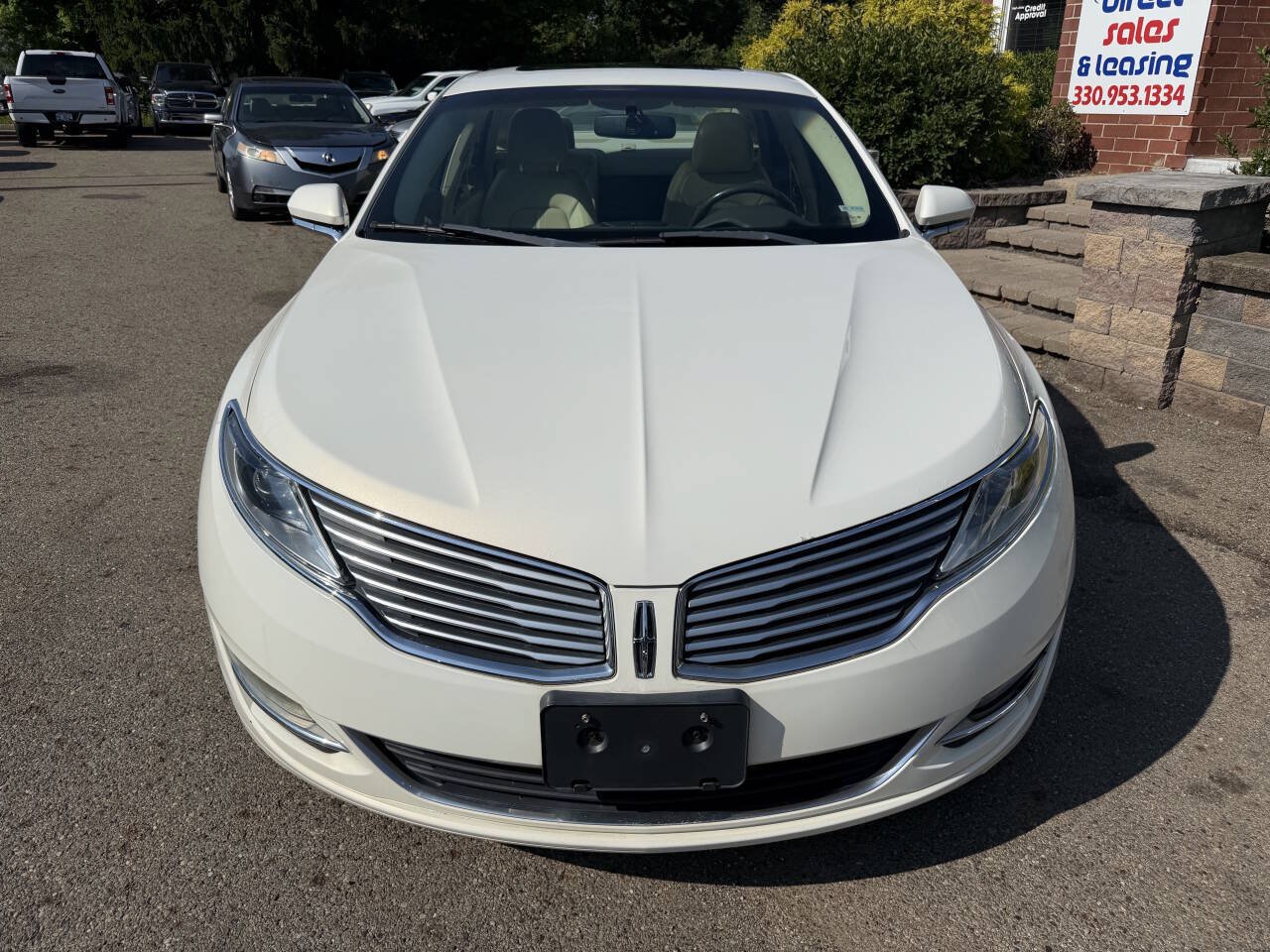 Used 2013 Lincoln MKZ AWD image 3