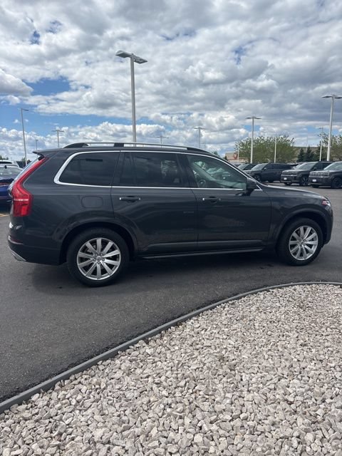 Used 2016 Volvo XC90 T6 Momentum w/ Momentum Plus Package AWD/4WD image 2