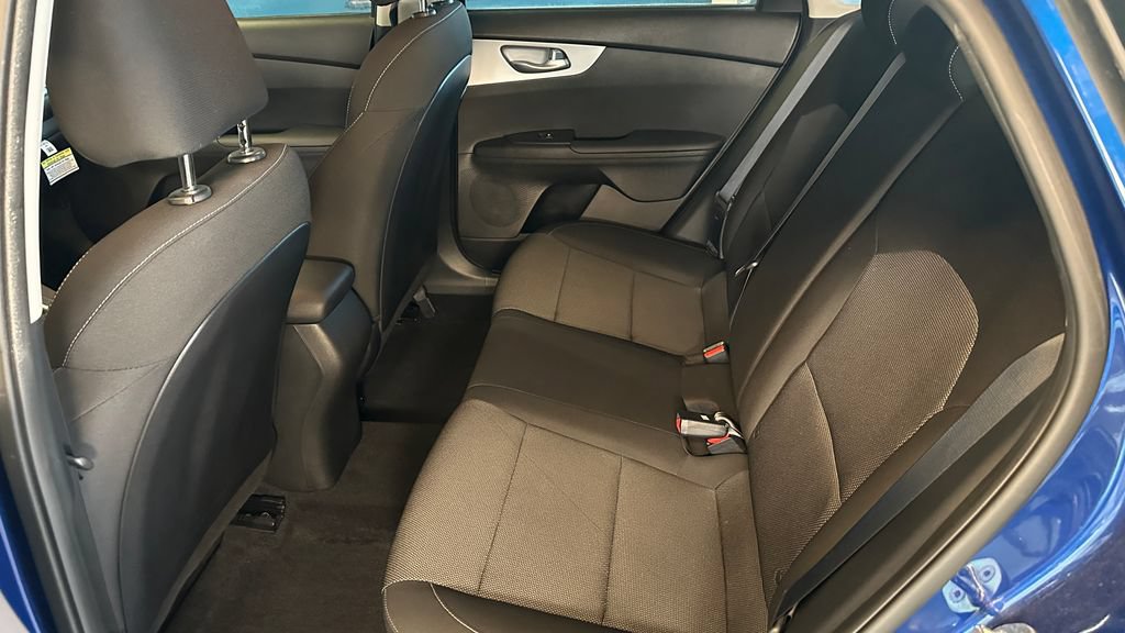 Used 2023 Kia Forte LXS FWD image 19