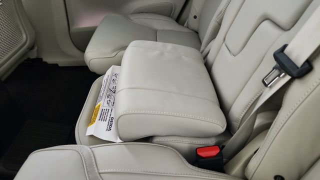 New 2026 Volvo XC90 T8 Ultra w/ Protection Package Premier AWD/4WD image 33