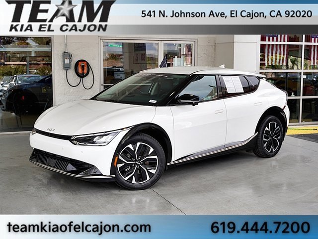 Certified 2022 Kia EV6 Wind w/ Wind Technology Package