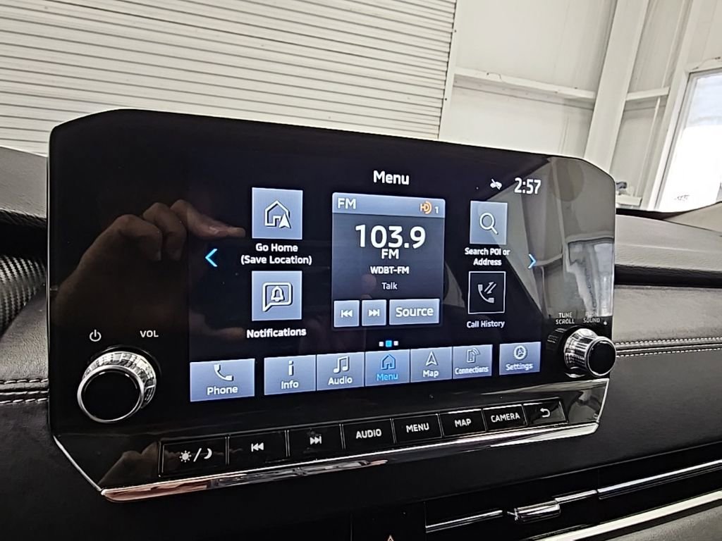 Used 2024 Mitsubishi Outlander SE image 14