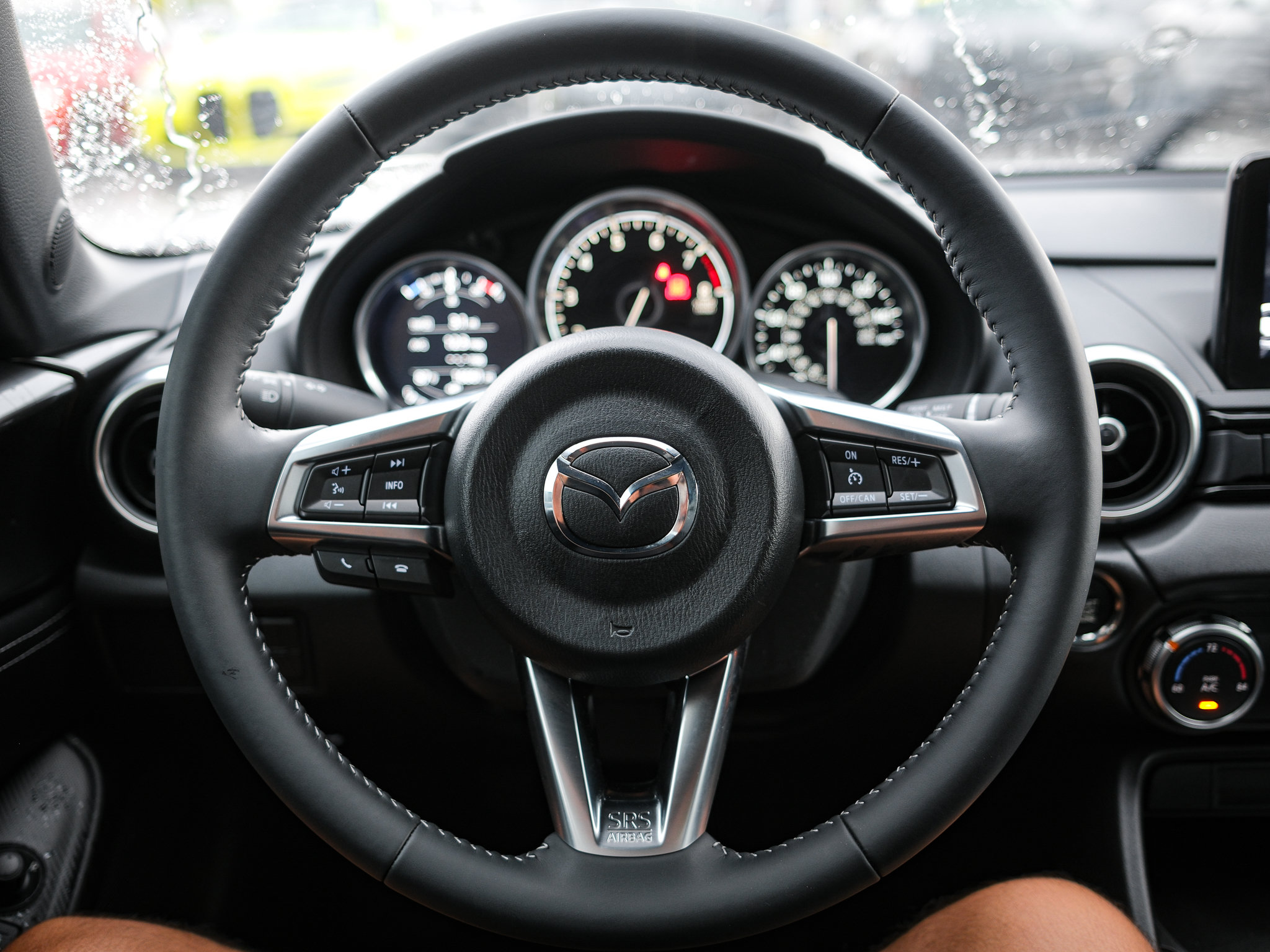 Certified 2022 MAZDA MX-5 Miata Grand Touring RWD image 19