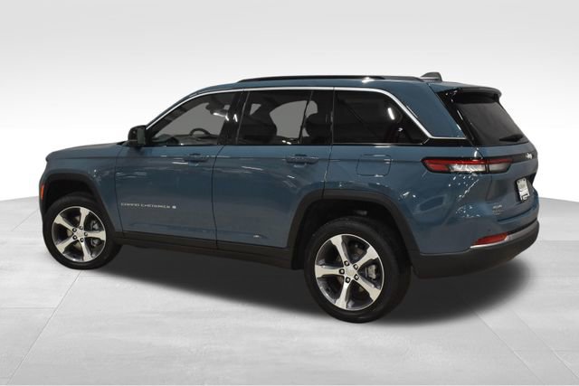 New 2026 Jeep Grand Cherokee Limited w/ Trailer Tow Package image 7