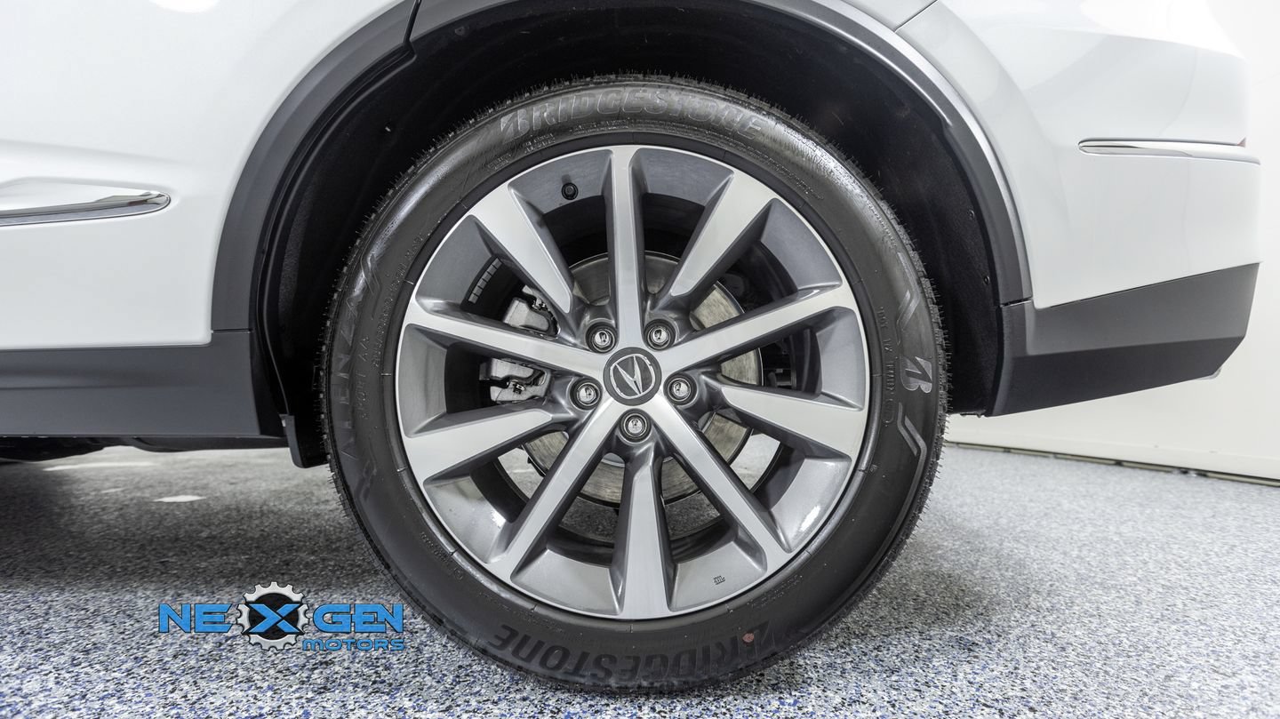 Used 2025 Acura MDX SH-AWD w/ Technology Package image 50