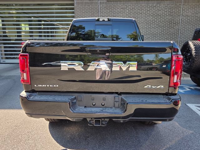 Used 2026 RAM 3500 Limited AWD/4WD image 4