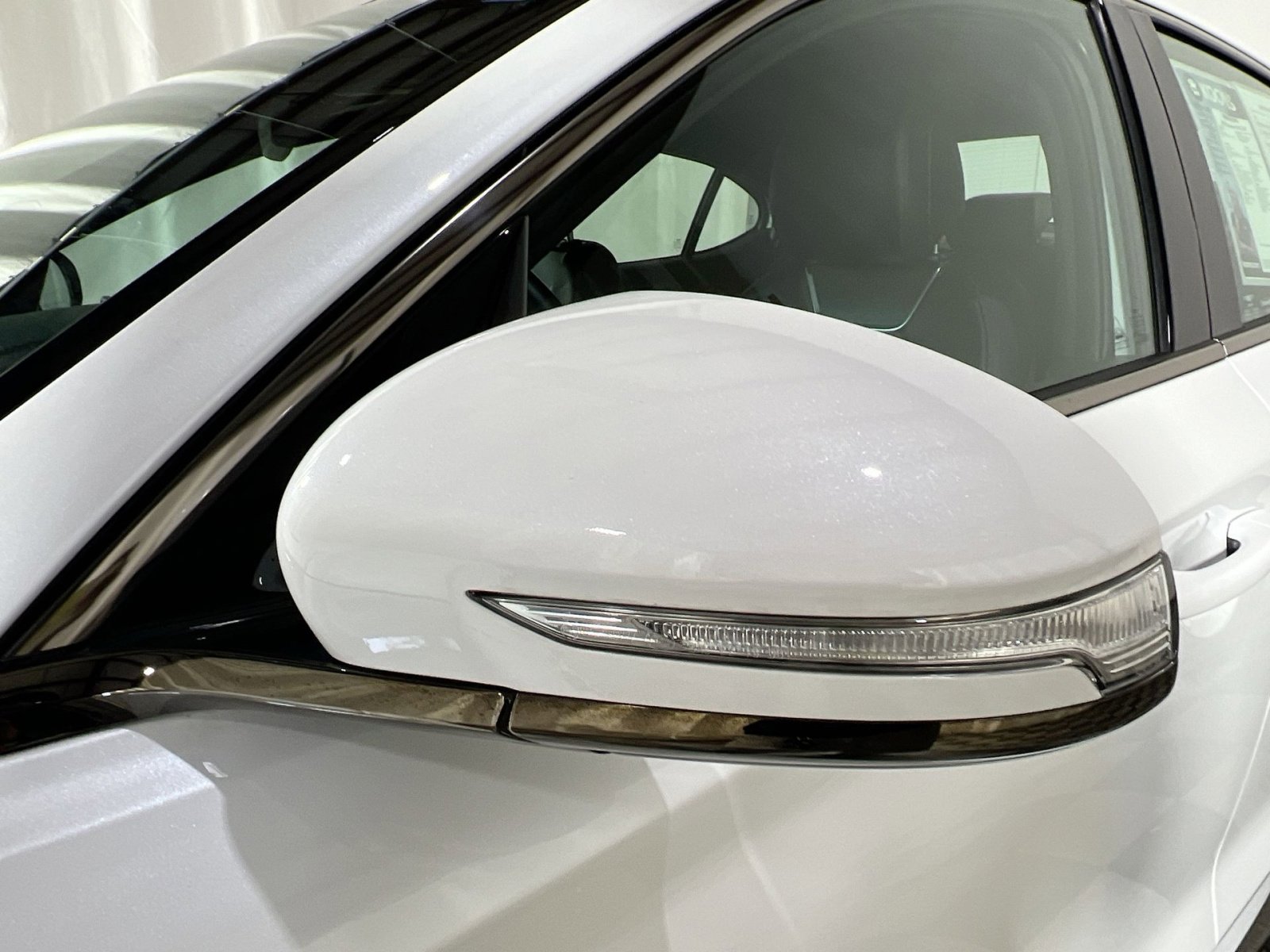 Used 2023 Genesis G70 2.0T w/ Sport Prestige Package image 14