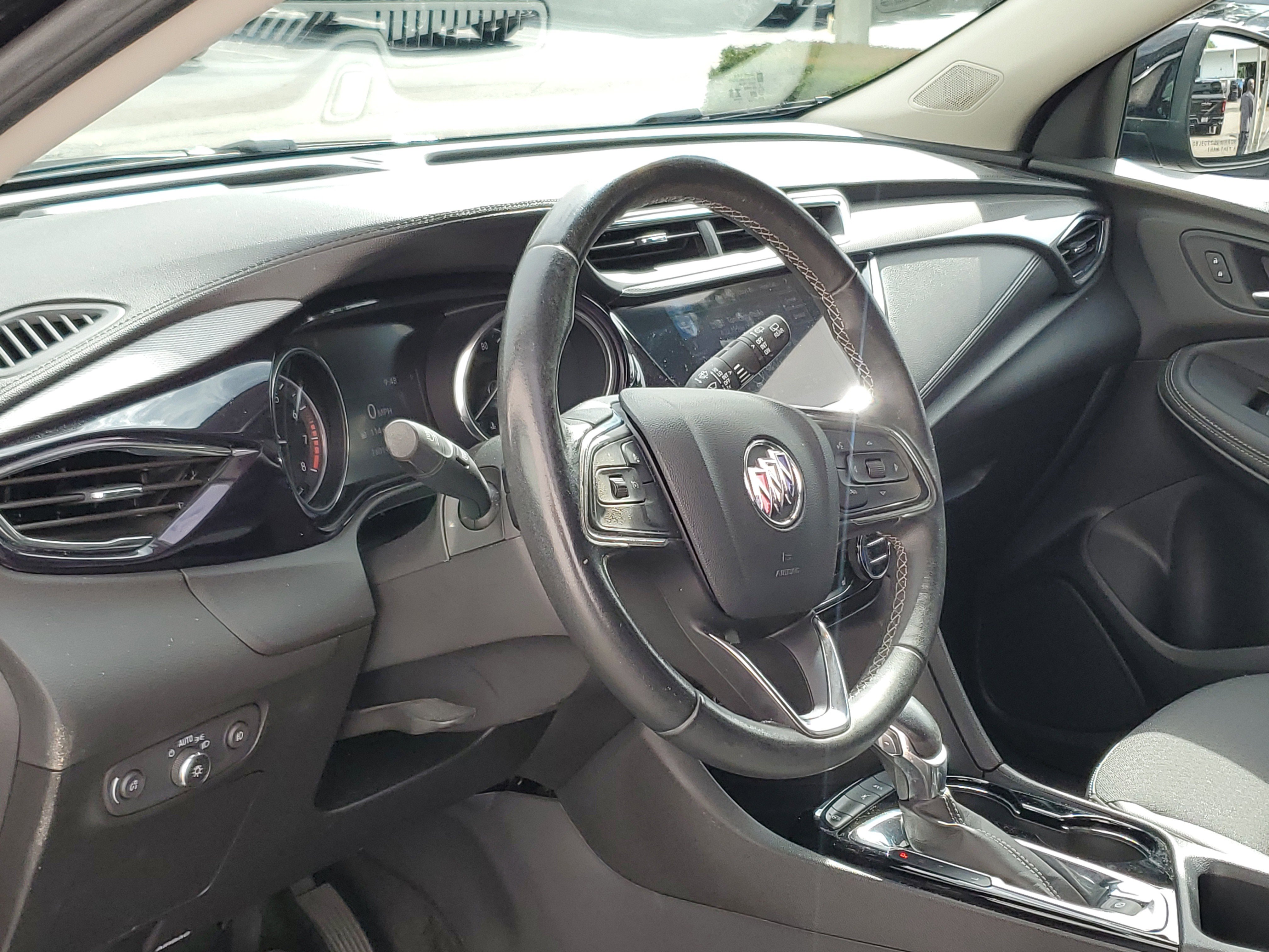 Used 2023 Buick Encore GX Select w/ Sport Touring Package FWD image 11