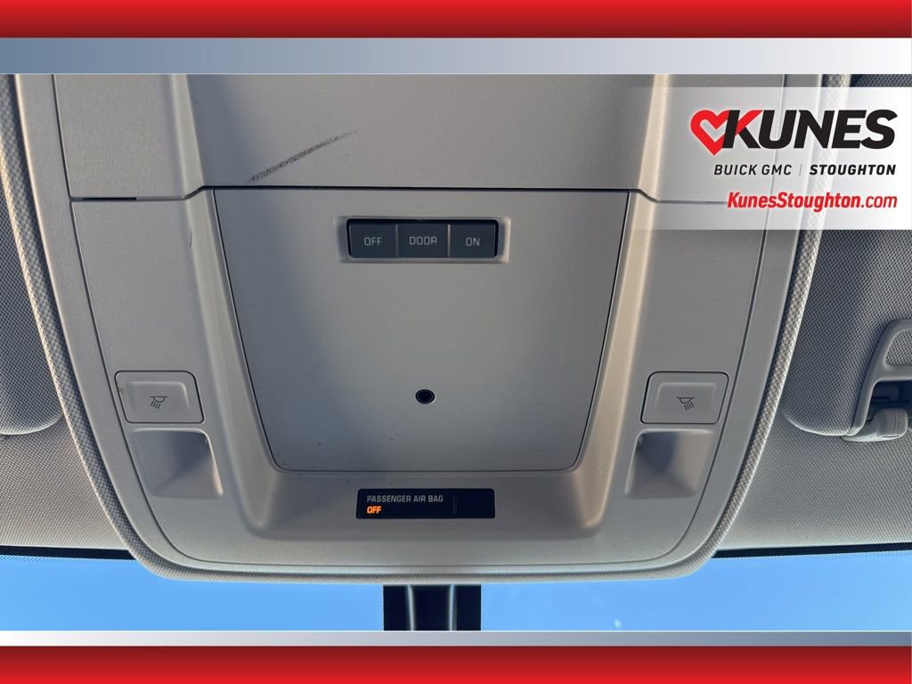 Used 2018 Chevrolet Silverado 1500 LT image 34