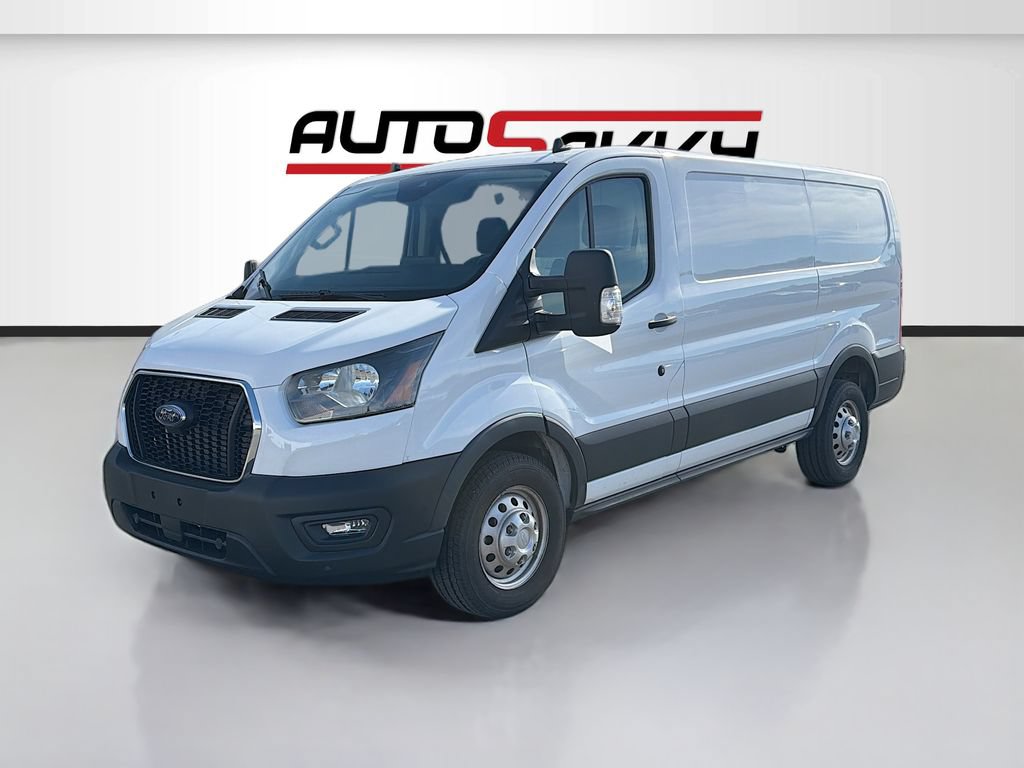 Used 2023 Ford Transit 250 Low Roof AWD image 3