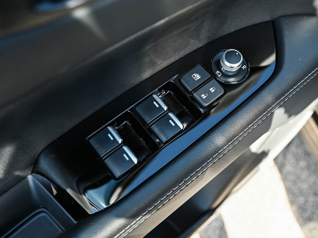 New 2025 MAZDA CX-5 AWD 2.5 S w/ Premium Plus Pkg image 17