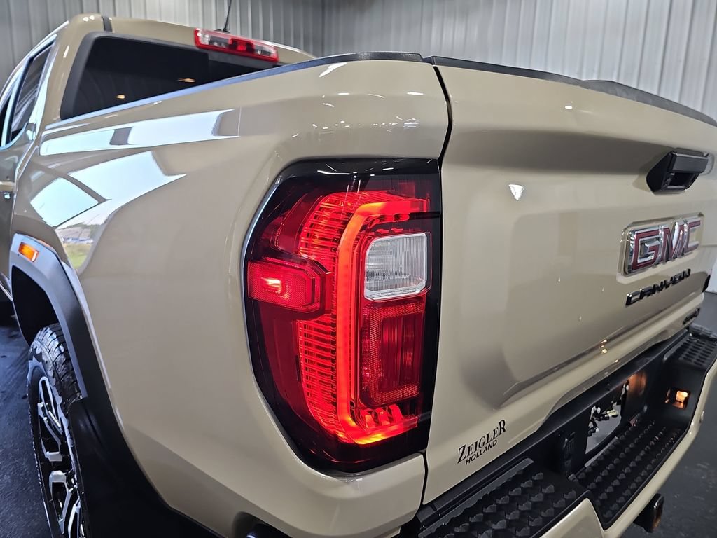 Used 2024 GMC Canyon AT4 w/ Technology Package AWD/4WD image 34