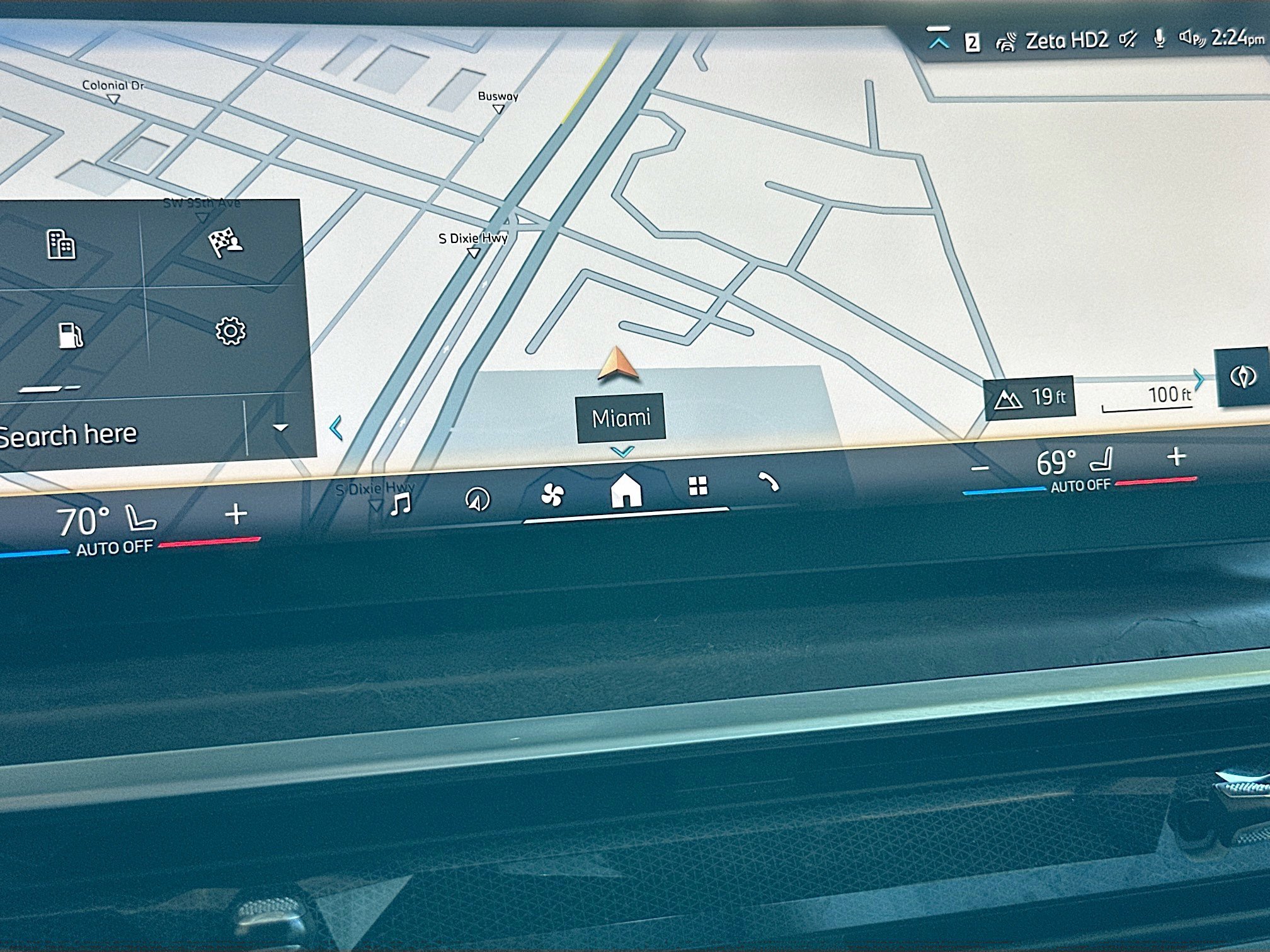 Certified 2024 BMW X5 sDrive40i w/ M Sport Package image 13