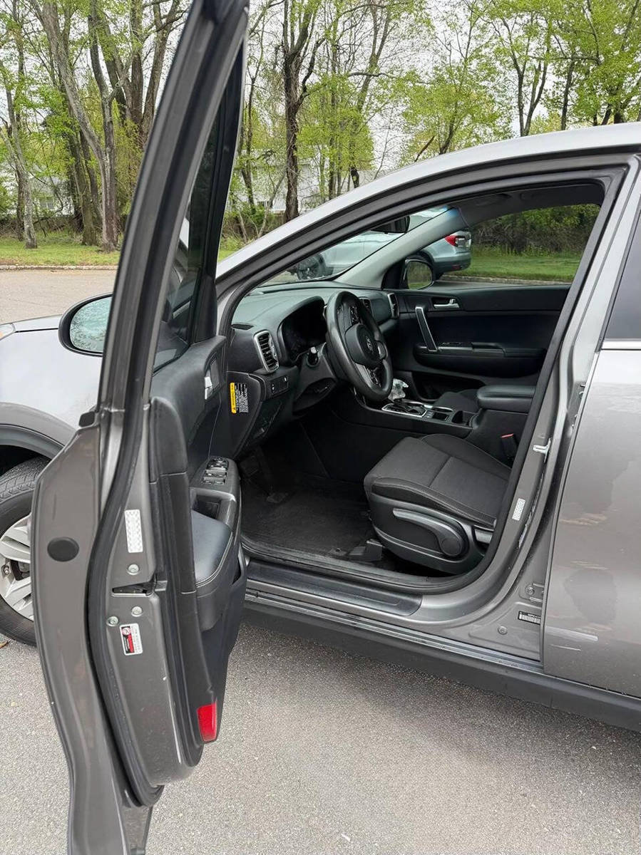 Used 2018 Kia Sportage LX AWD/4WD image 5