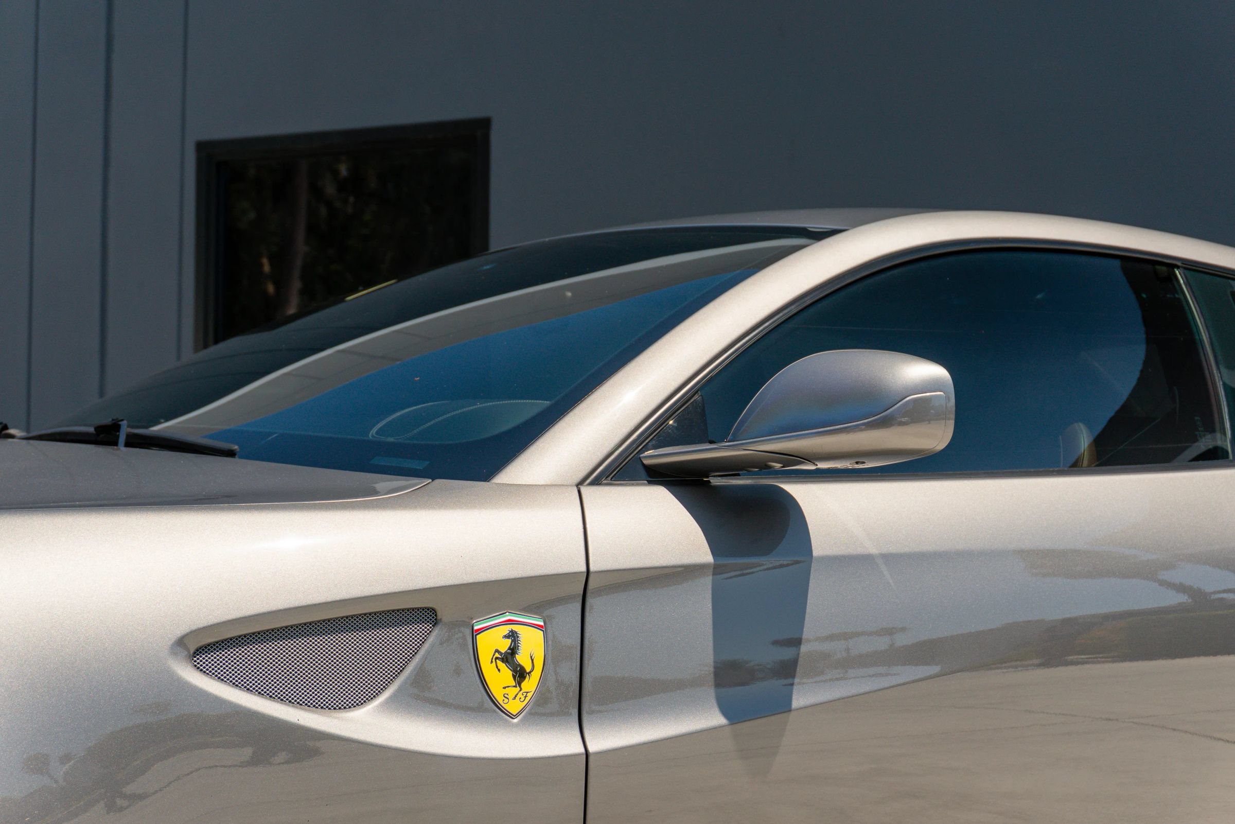 Used 2012 Ferrari FF AWD/4WD image 26