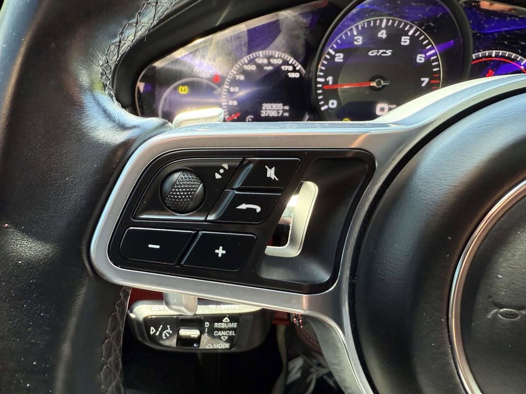 Used 2021 Porsche Cayenne GTS AWD/4WD image 22
