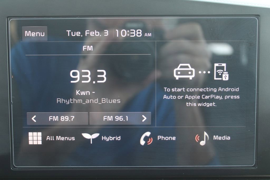 Used 2025 Kia Niro LX image 38