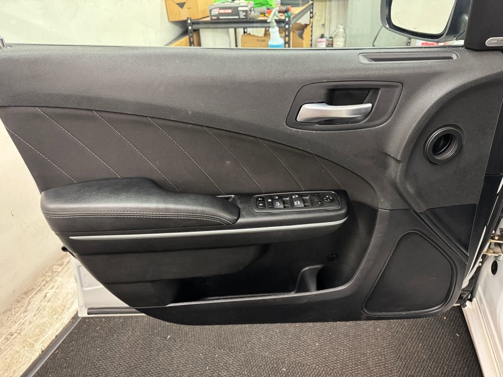 Used 2023 Dodge Charger SXT image 14