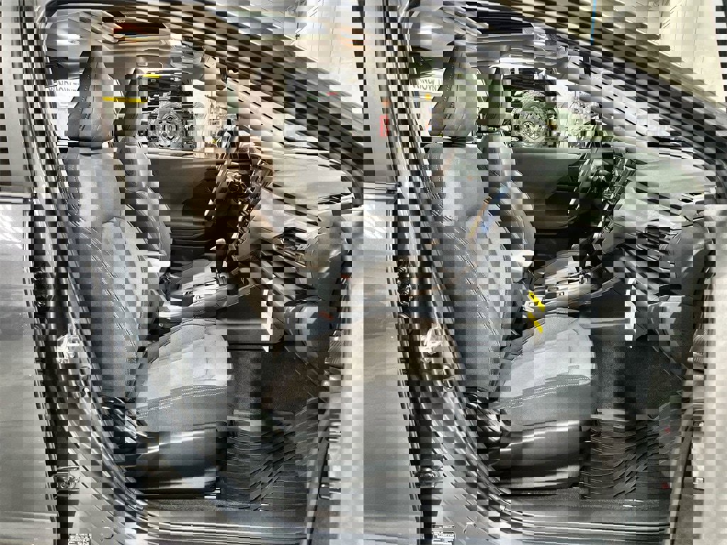 Used 2025 Subaru Crosstrek 2.0i Premium image 26