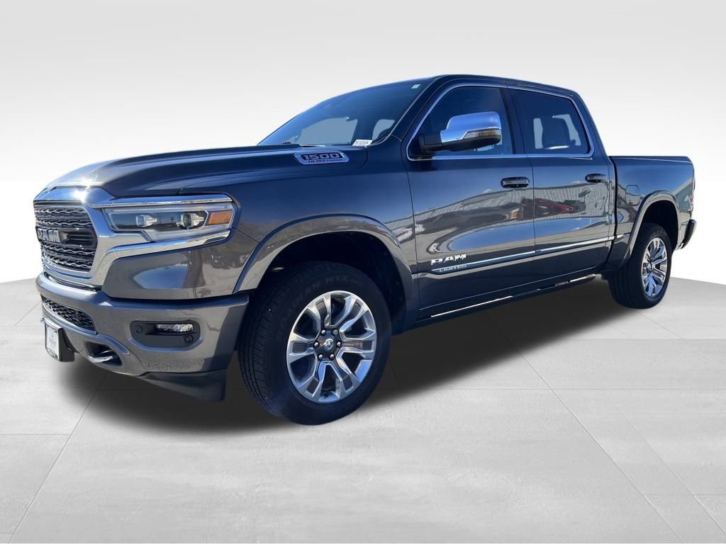 Used 2023 RAM 1500 Limited w/ Body Color Bumper Group image 12