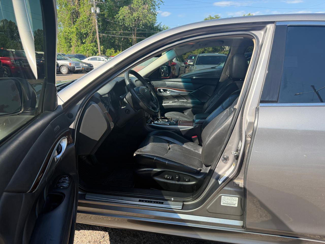 Used 2012 INFINITI M37 x w/ Premium Pkg AWD/4WD image 11