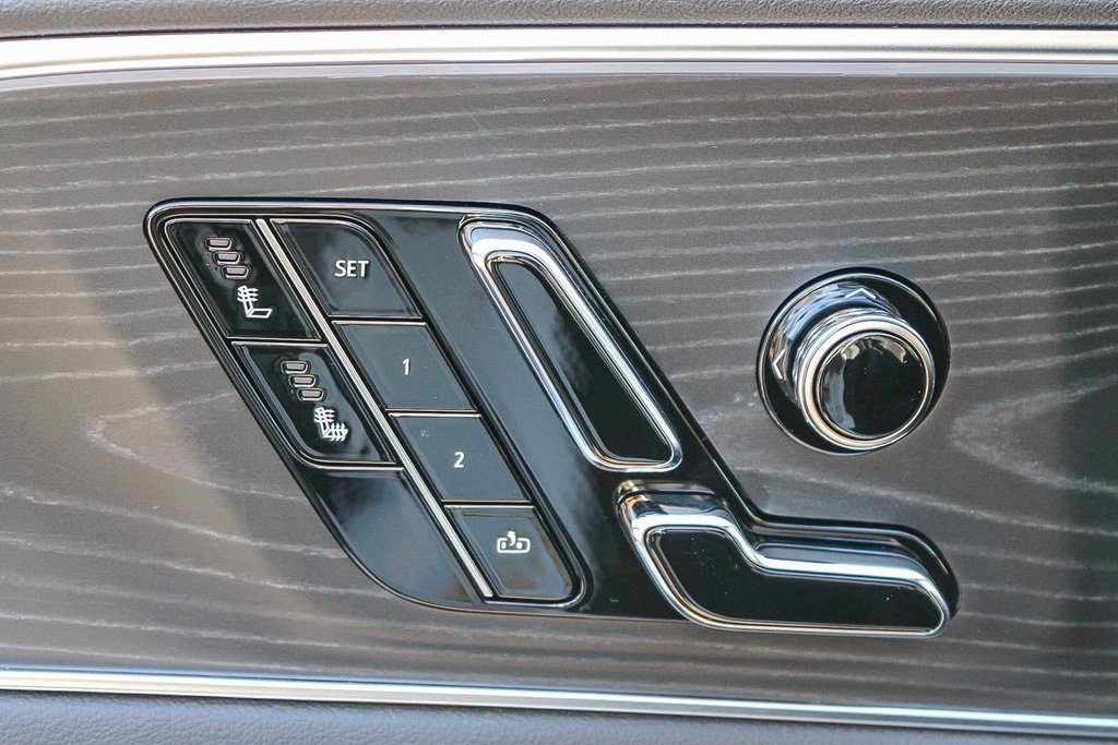 New 2025 Cadillac Lyriq Sport image 24