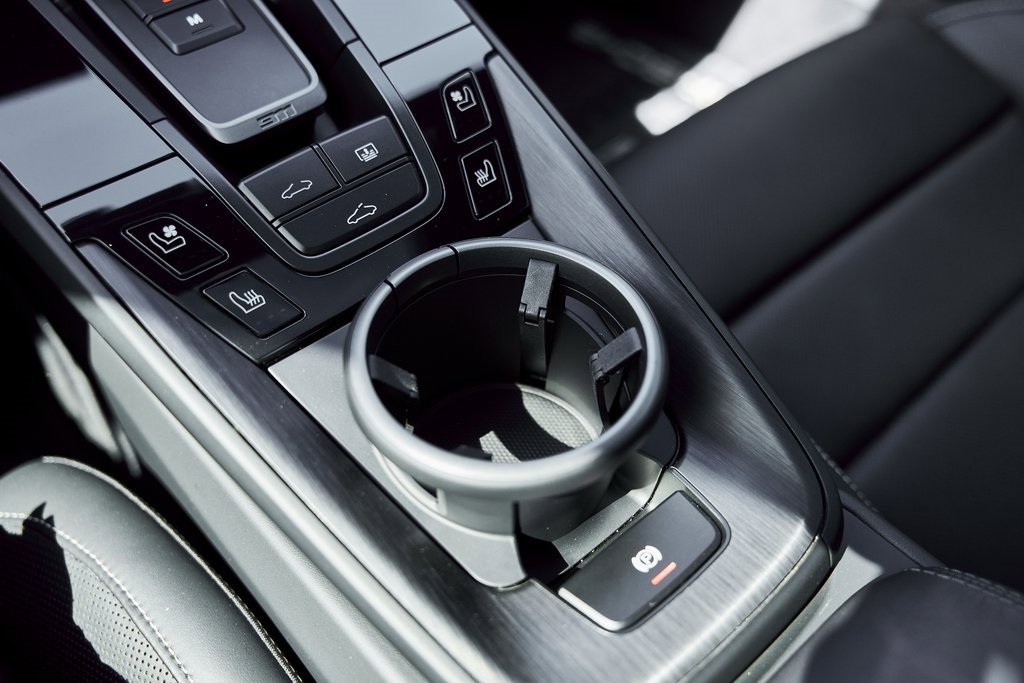 Used 2022 Porsche 911 Carrera 4 GTS w/ Premium Package image 60