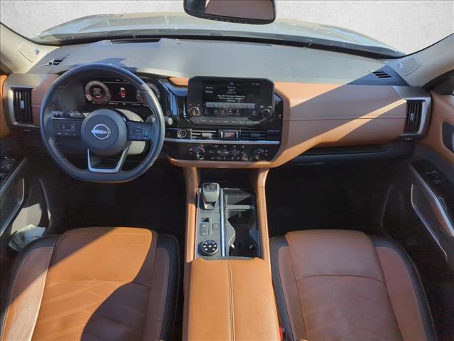 Used 2022 Nissan Pathfinder Platinum w/ Cargo Package image 16