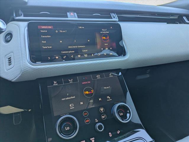 Used 2020 Land Rover Range Rover Velar R-Dynamic S image 15