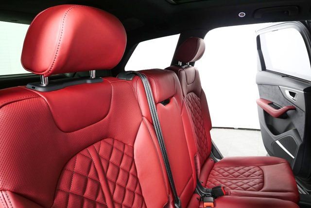 New 2026 Audi SQ7 Premium Plus image 24