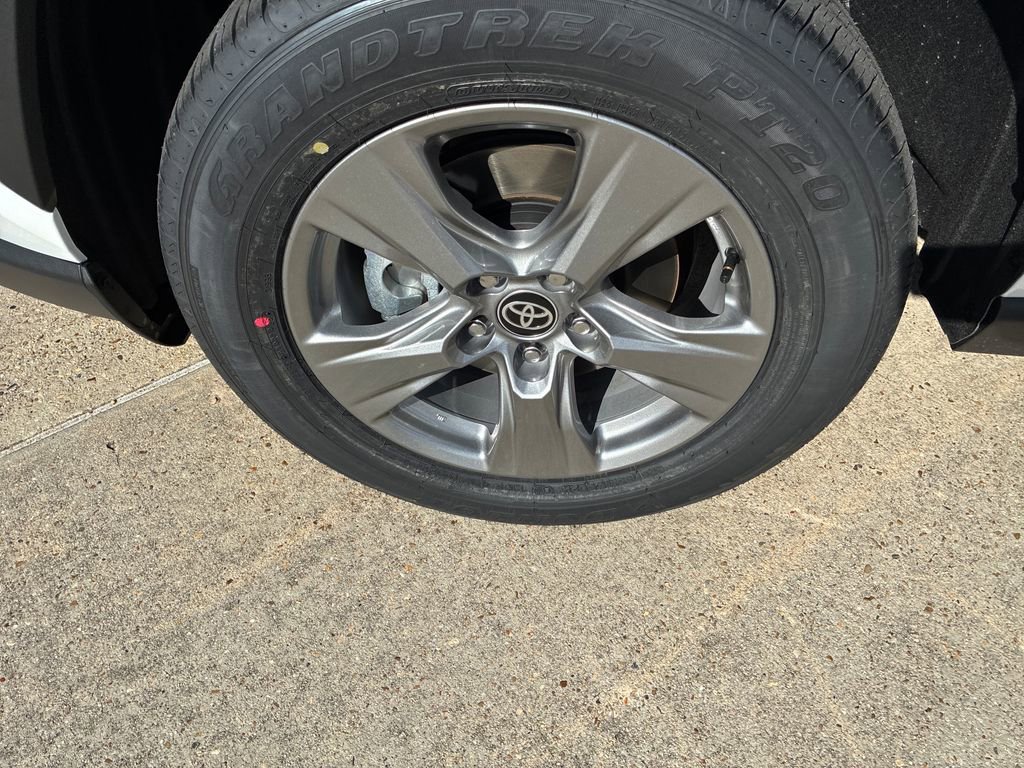 New 2025 Toyota RAV4 XLE image 36