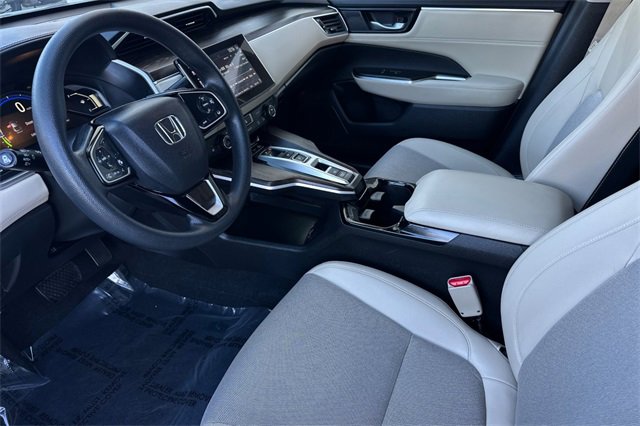 Certified 2021 Honda Clarity Plug-In Hybrid image 11