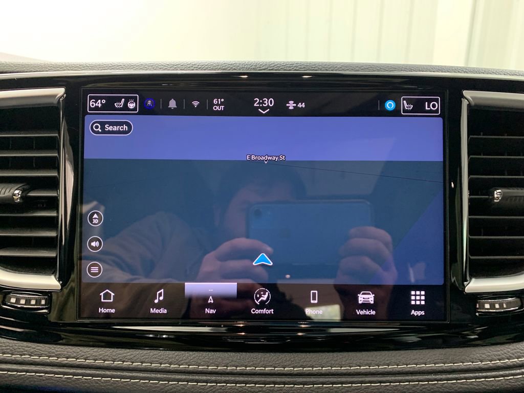 Used 2026 Chrysler Pacifica Limited w/ S Appearance Package FWD image 33