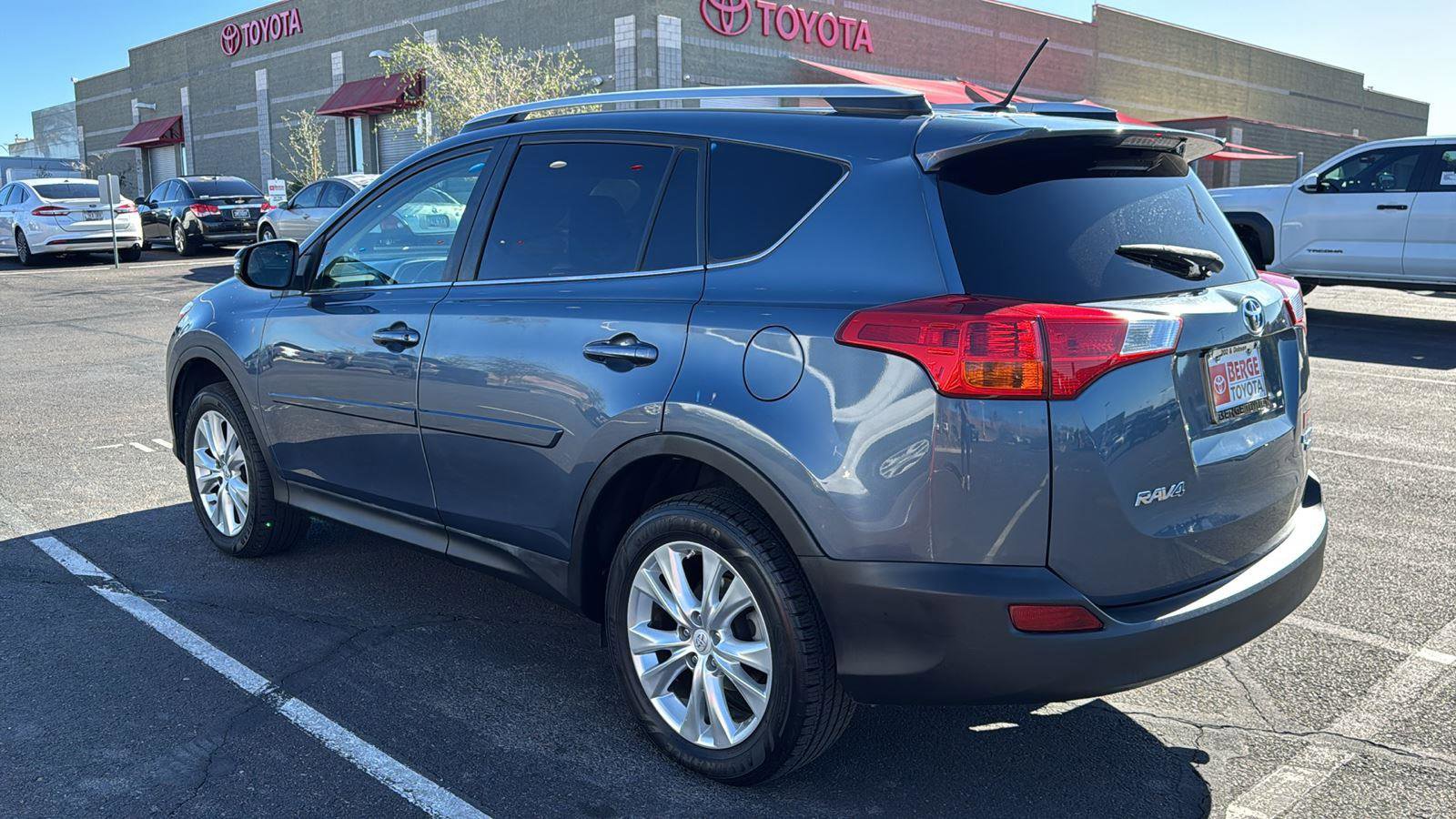 Used 2014 Toyota RAV4 Limited image 4