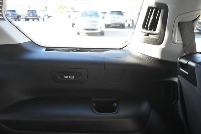 Used 2023 Jeep Grand Cherokee L Limited AWD/4WD image 46