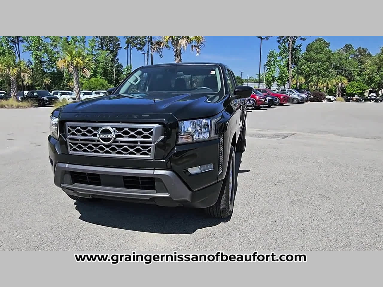 Used 2023 Nissan Frontier SV w/ SV Convenience Package image 21