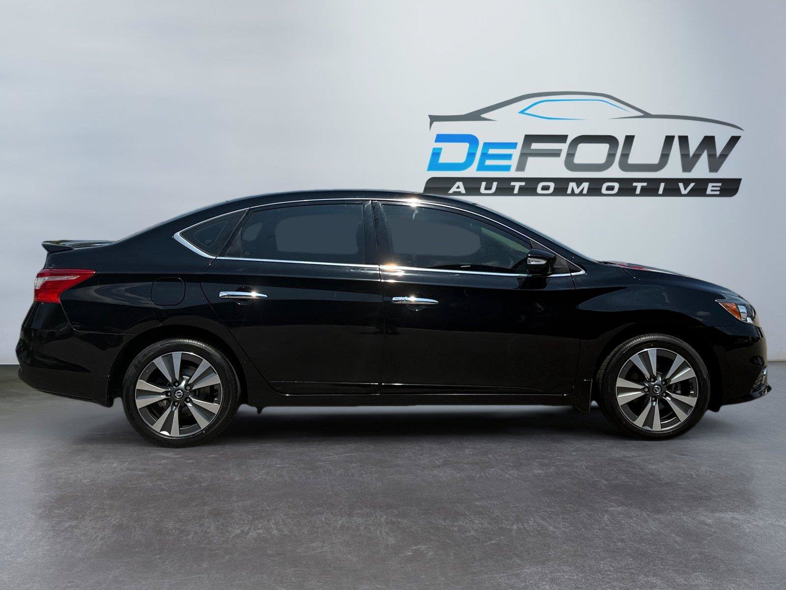 Used 2018 Nissan Sentra SL w/ Protection Package FWD image 2